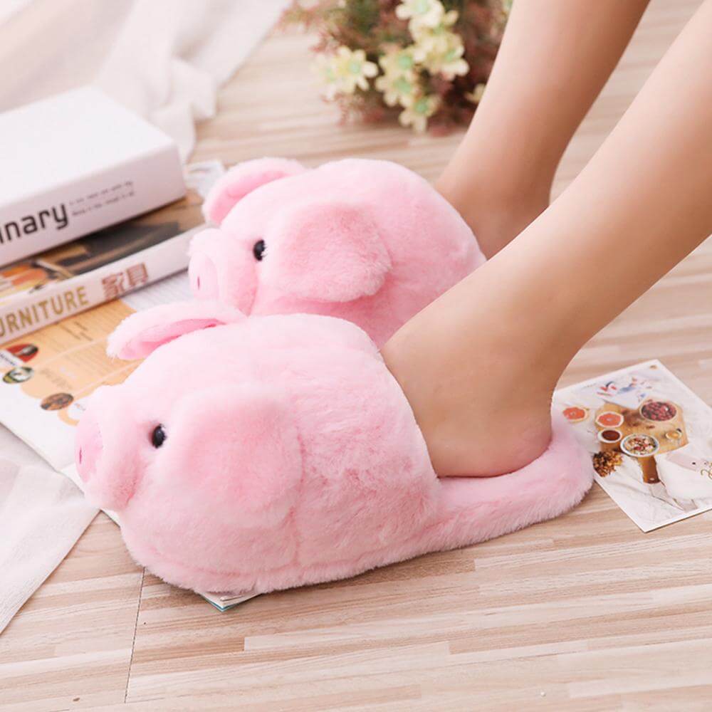 Cute Pig Plush Slippers