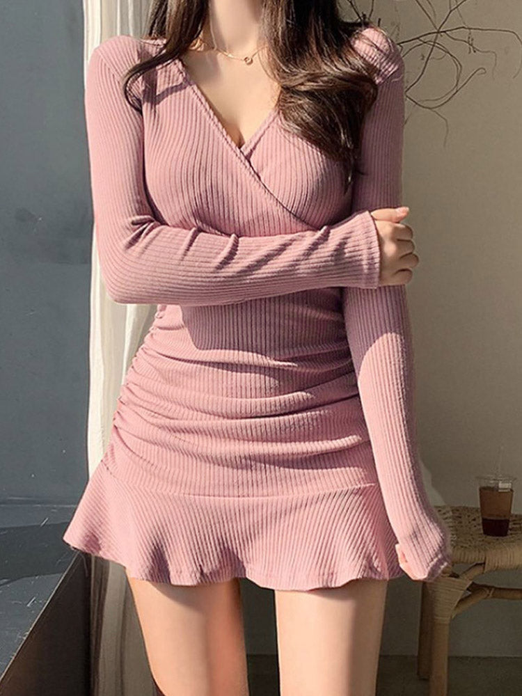Elegant Black Knitted Ribbed V-Neck Mini Dress - Pink, S