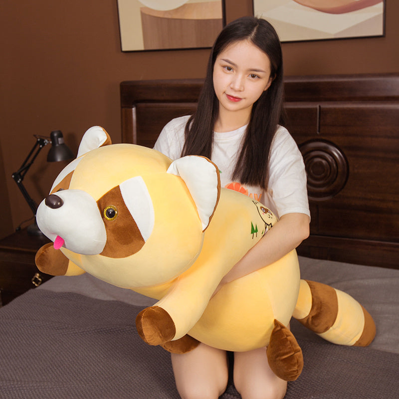 Get snuggly with this adorable raccoon plush!