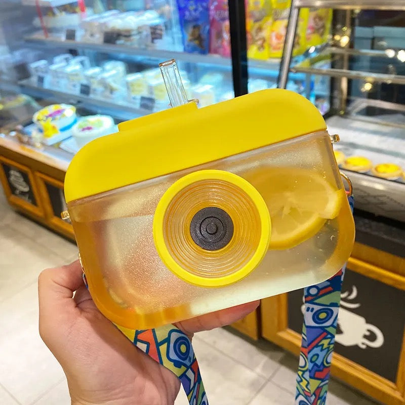 Kawaii Water Bottle Camera - Yellow