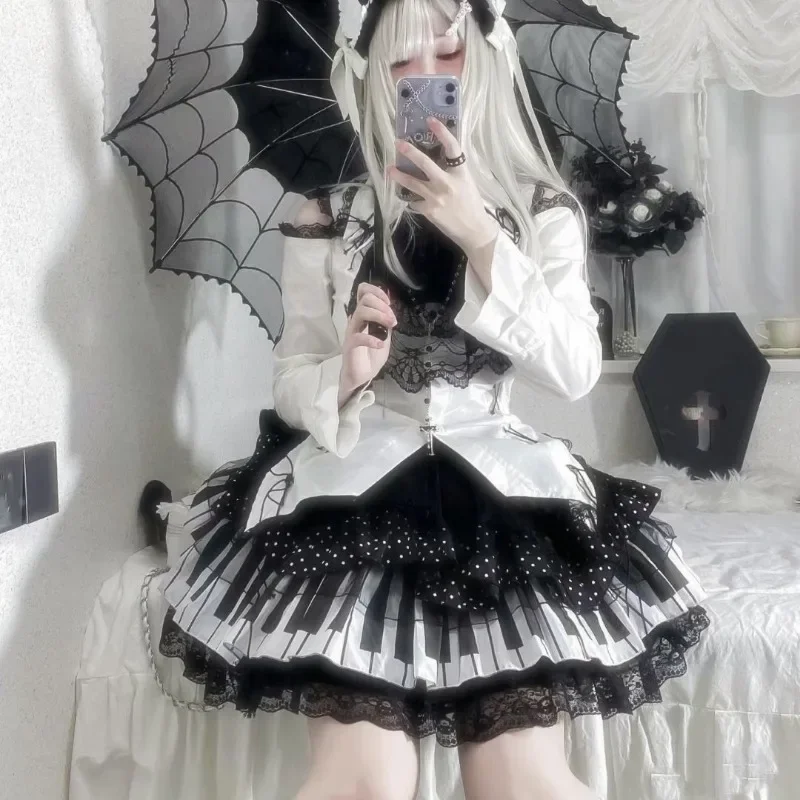 Gothic lolita wave dot lace skirt — kawaii fashion