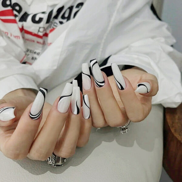 dark-gothic-press-nails-false-press-on-natural-goth-gothic-kawaii-220.jpg