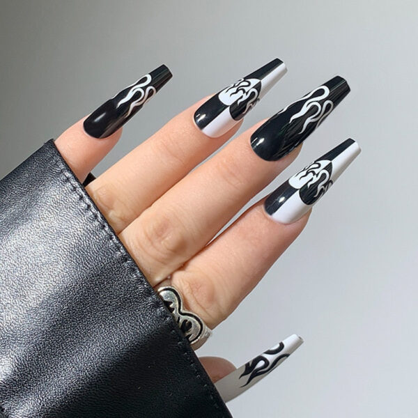 dark-gothic-press-nails-false-press-on-natural-goth-gothic-kawaii-316.jpg