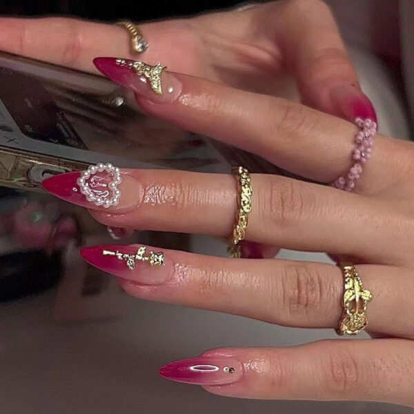 goth-girl-press-nails-false-glitter-goth-gothic-kawaii-468.jpg