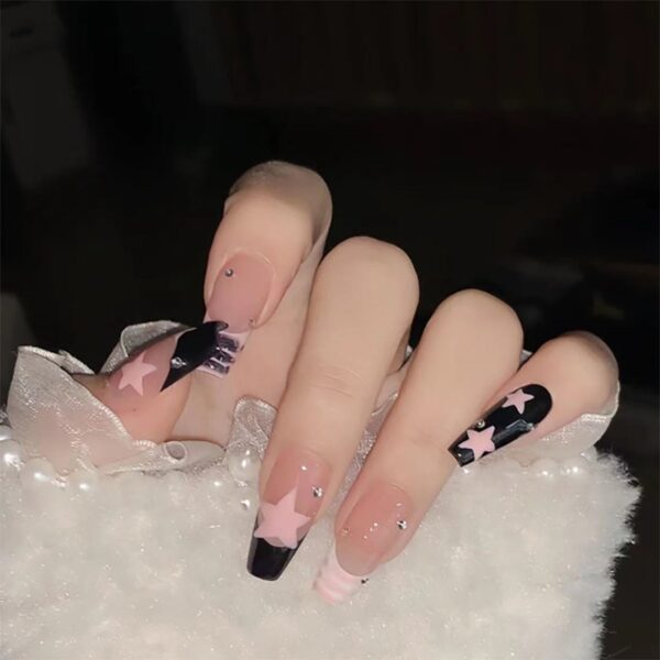 goth-girl-press-nails-false-glitter-goth-gothic-kawaii-941.jpg