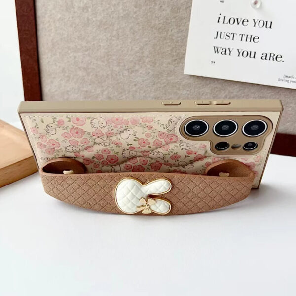 kawaii-bunny-cottagecore-samsung-phone-case-2.jpg