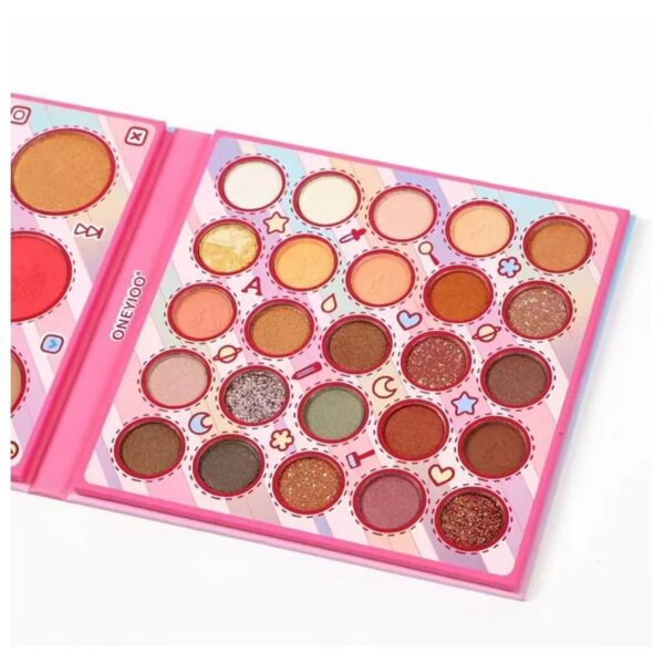 kawaii-pixel-gamer-girl-eye-shadow-make-up-palette-782.jpg