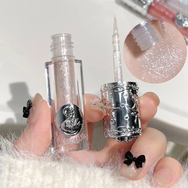 subtle-shimmer-liquid-glitter-eyeshadow-highlight-780.jpg